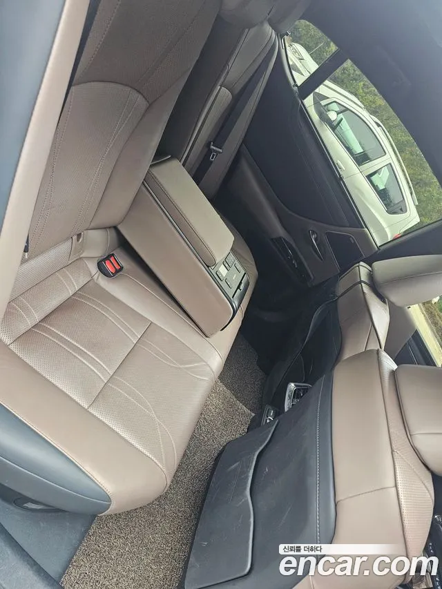 Lexus ES 2024 thumb 7