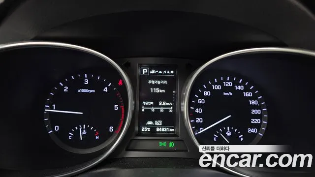 Hyundai Santa Fe 2016 thumb 8