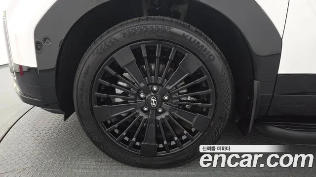 Hyundai Santa Fe 2023 thumb 5