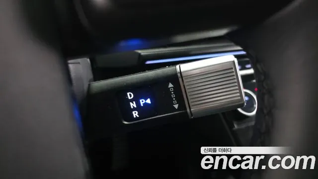 Hyundai Santa Fe 2023 thumb 9