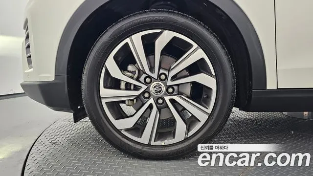 KG_Mobility_Ssangyong TIBOLI 2020 thumb 5