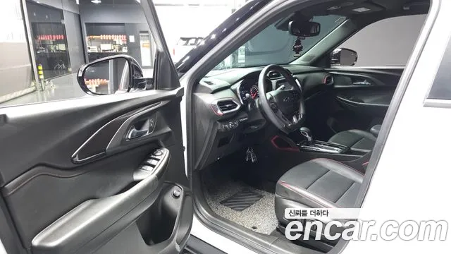 ChevroletGMDaewoo TrailBlazer 2020 thumb 9