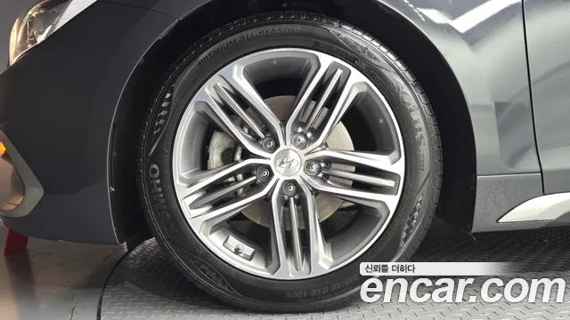Hyundai Grandeur 2018 thumb 5