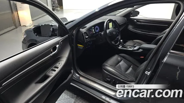Hyundai Grandeur 2018 thumb 10