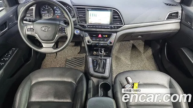 Hyundai Avante 2017 thumb 6