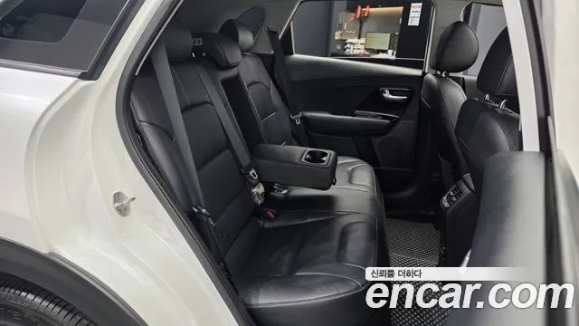 Kia Niro 2019 thumb 11