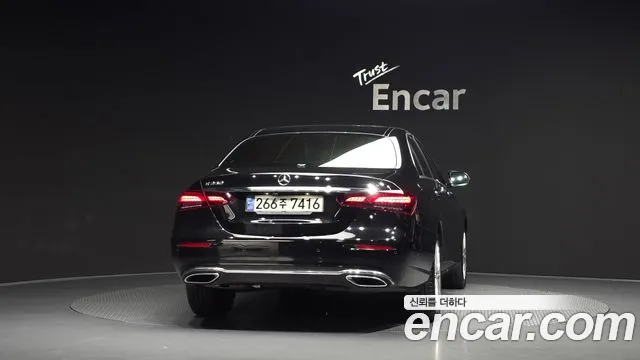 Mercedes-Benz E-Класс 2020 thumb 3