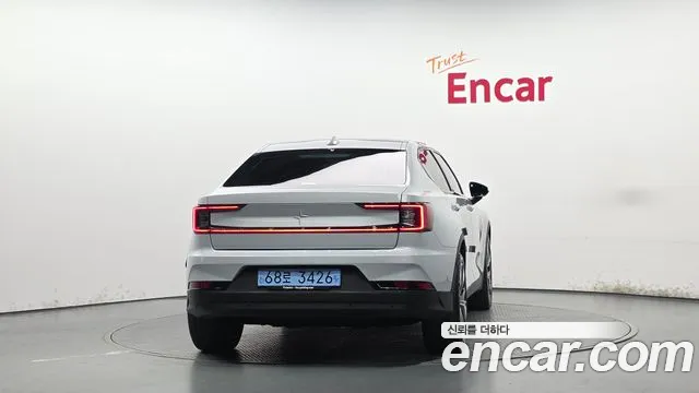 Polestar 2 2022 thumb 4
