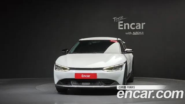 Kia EV6 2021 thumb 2