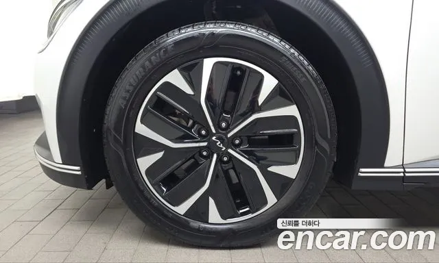 Kia EV6 2021 thumb 4