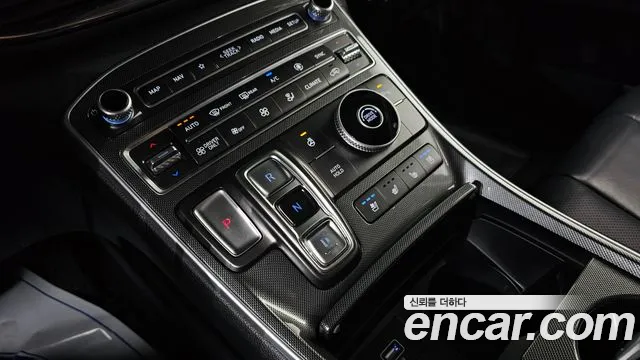 Hyundai Santa Fe 2022 thumb 9