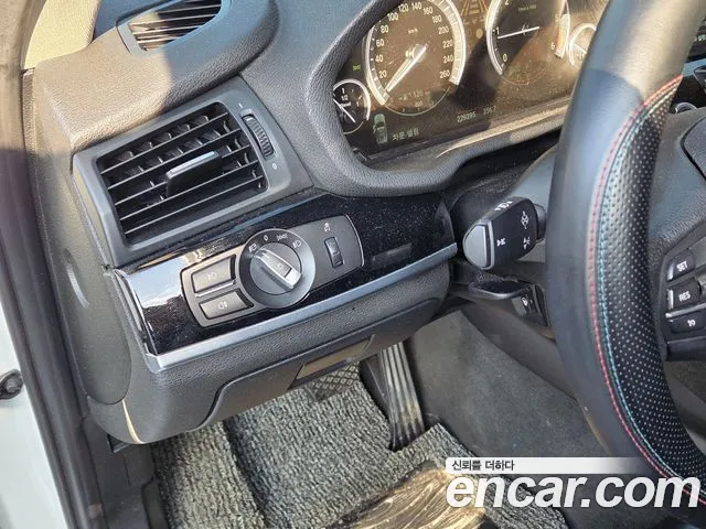 BMW X3 2016 thumb 8
