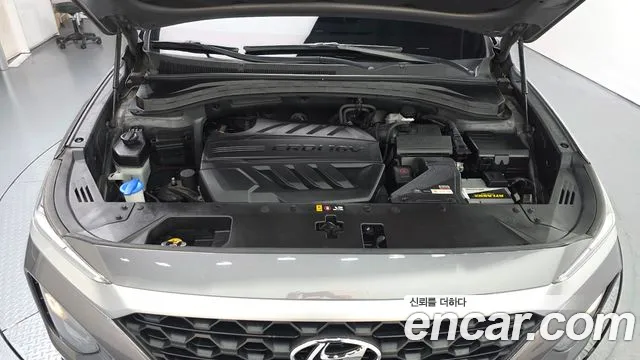 Hyundai Santa Fe 2018 thumb 6
