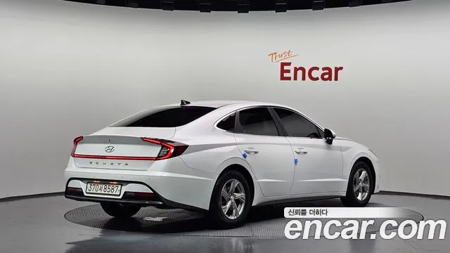 Hyundai Sonata 2022 thumb 2