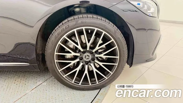 Mercedes-Benz S-Класс 2025 thumb 8