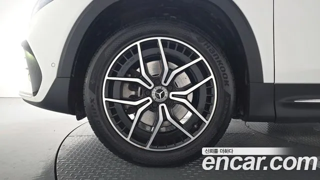 Mercedes-Benz EQB 2023 thumb 4