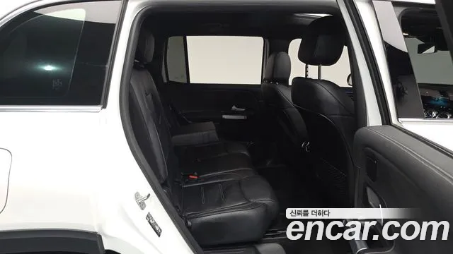 Mercedes-Benz EQB 2023 thumb 10