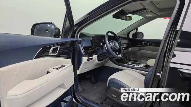 Kia Carnival 2024 thumb 10