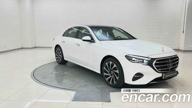 Mercedes-Benz E-Класс 2026 thumb 6