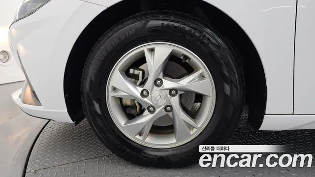 Hyundai Avante 2021 thumb 5