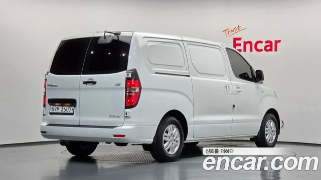 Hyundai Starex 2018 thumb 2