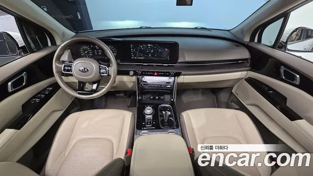 Kia Carnival 2021 thumb 7