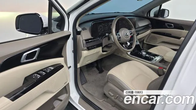 Kia Carnival 2021 thumb 10