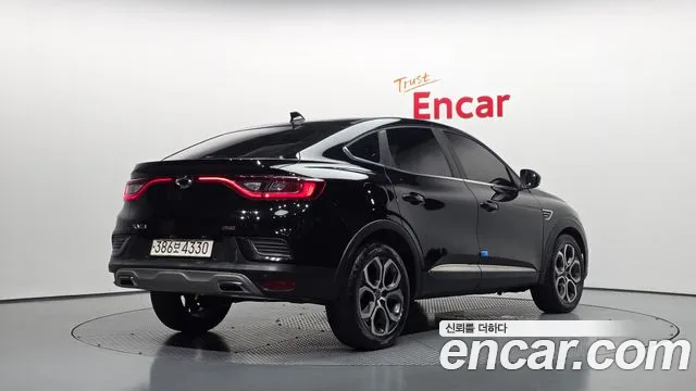 Renault-KoreaSamsung Arkana 2020 thumb 2