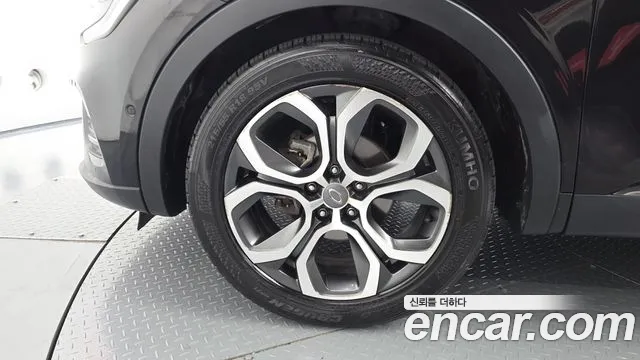 Renault-KoreaSamsung Arkana 2020 thumb 5