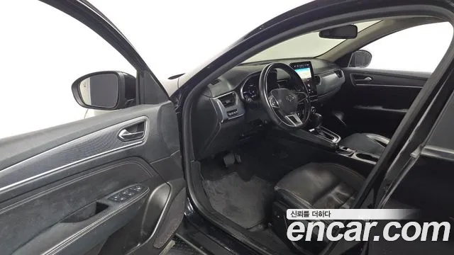Renault-KoreaSamsung Arkana 2020 thumb 10