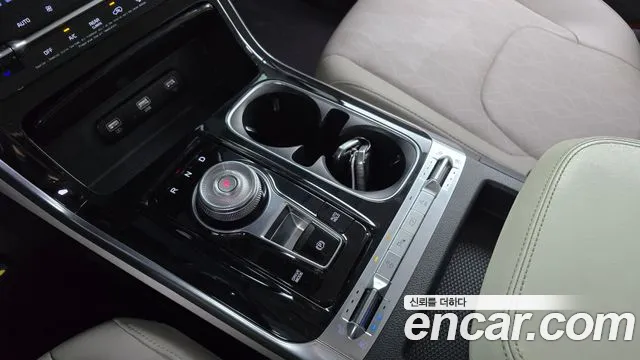 Kia Carnival 2020 thumb 9