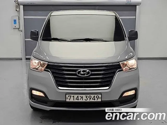 Hyundai Starex 2019 thumb 2