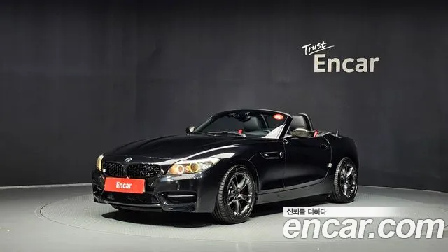 BMW Z4 2010 thumb 12