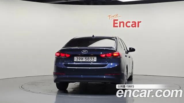 Hyundai Avante 2017 thumb 4