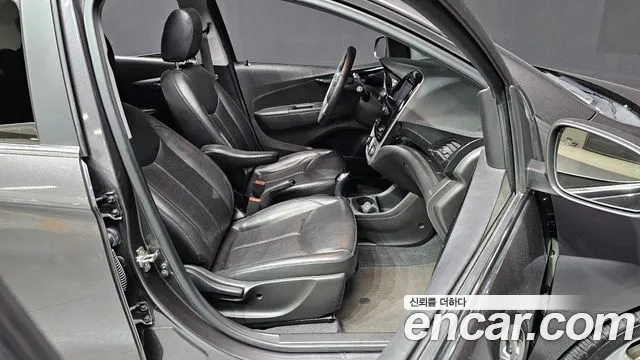 ChevroletGMDaewoo Spark 2015 thumb 10