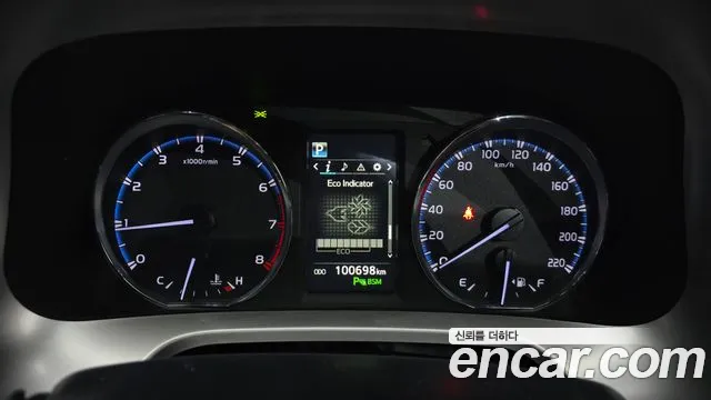 Toyota RAV4 2018 thumb 8