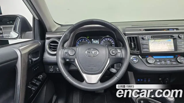 Toyota RAV4 2018 thumb 12