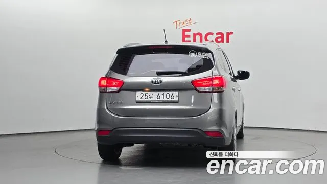 Kia Carens 2013 thumb 4