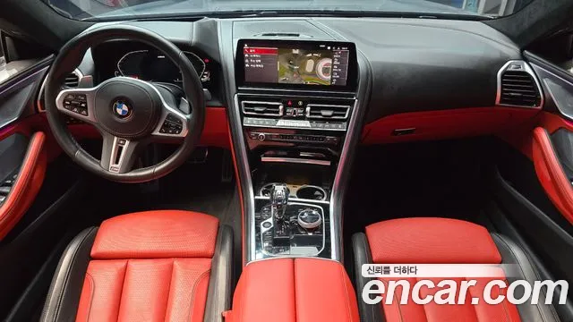 BMW 8-Series 2022 thumb 7