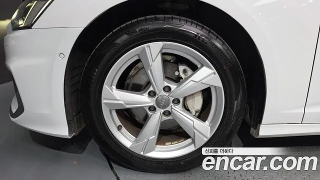 Audi A6 2020 thumb 5