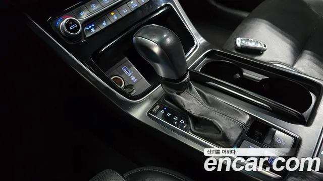 Hyundai Grandeur 2017 thumb 9