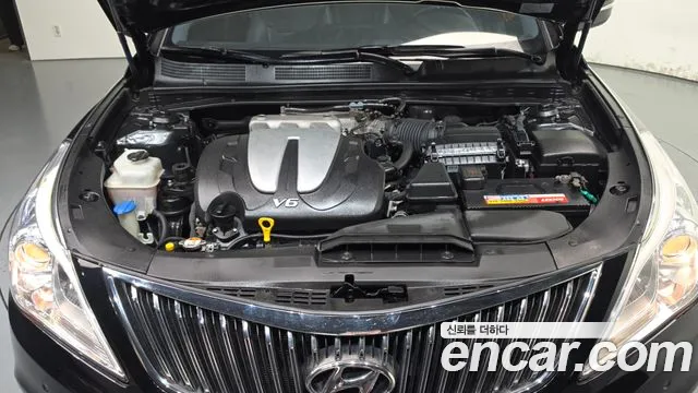 Hyundai Grandeur 2013 thumb 6