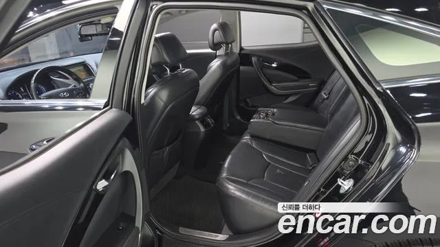 Hyundai Grandeur 2013 thumb 11