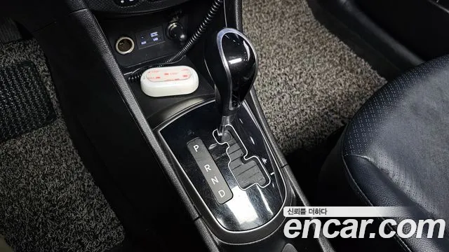 Hyundai Accent 2015 thumb 8
