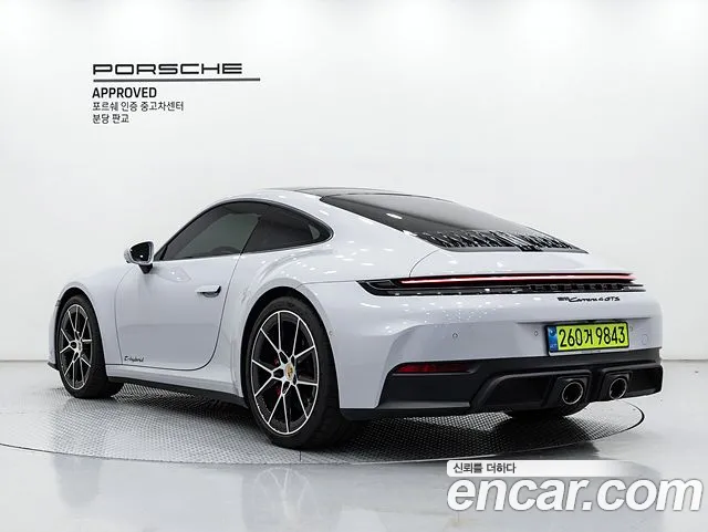 Porsche 911 2025 thumb 2