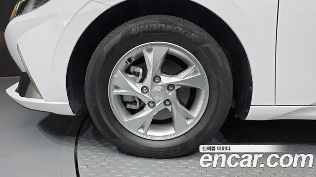 Hyundai Avante 2022 thumb 5