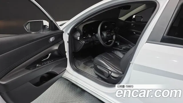 Hyundai Avante 2022 thumb 10