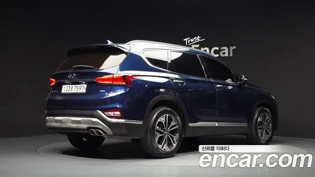 Hyundai Santa Fe 2019 thumb 2
