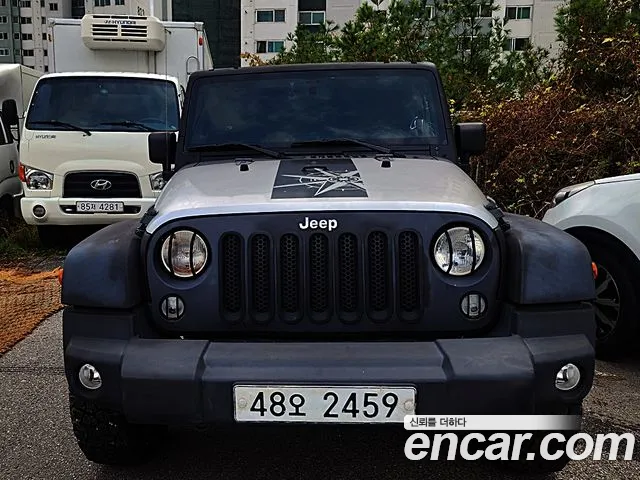 Jeep Wrangler 2010 thumb 2
