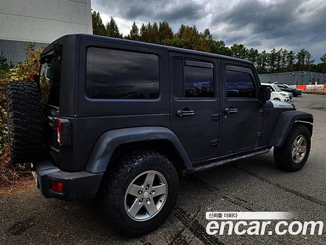 Jeep Wrangler 2010 thumb 4